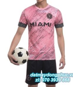 Đồng phục đá banh Miami màu hồng