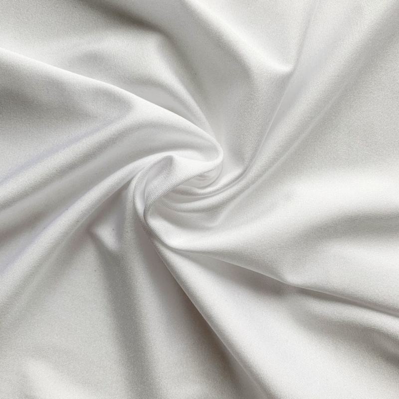 Vải thun trơn được nhiều người lựa chọn làm chất liệu in áo đồng phục.