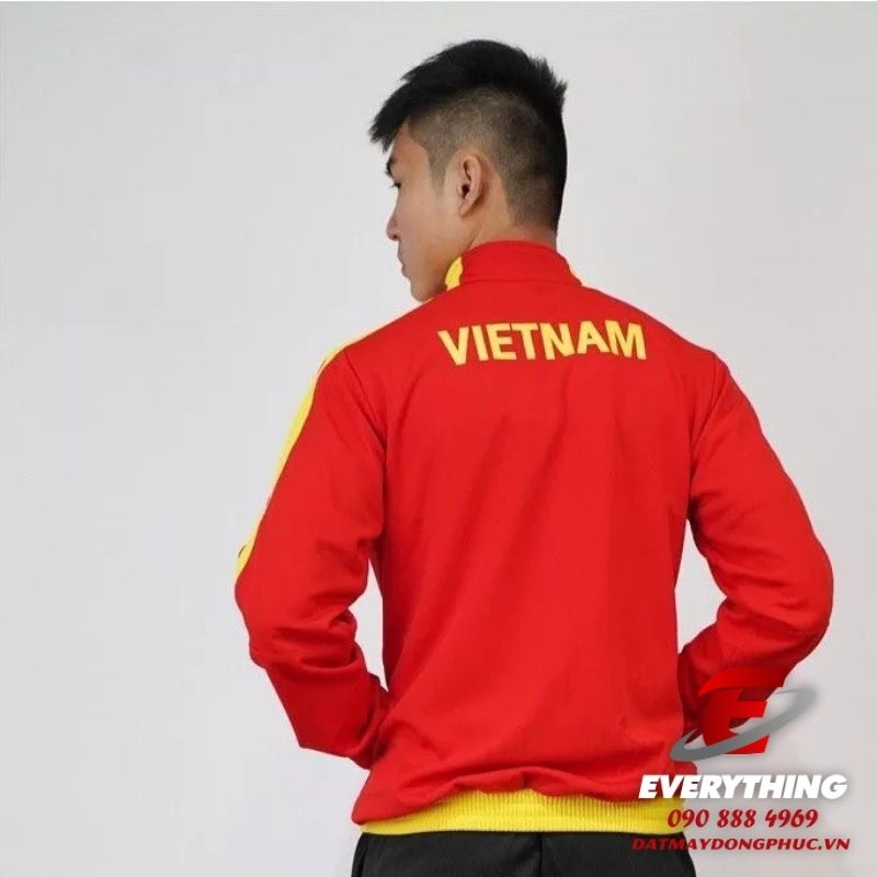 Áo khoác thể thao Việt Nam