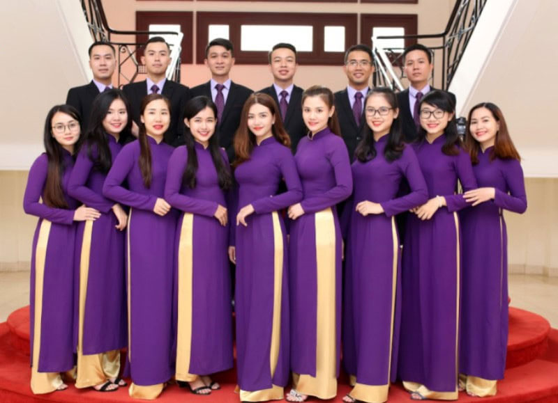 8+ mẫu đồng phục giáo viên mầm non trường quốc tế đẹp, chuẩn form 8 dong-phuc-giao-vien-mam-non-truong-quoc-te-6