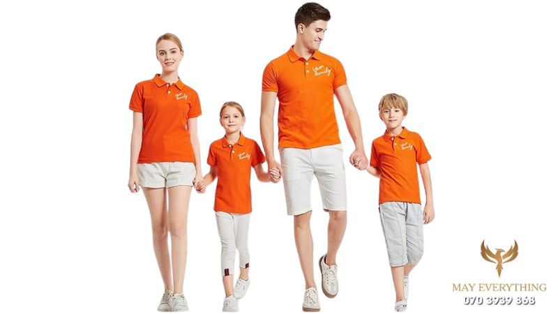 Gợi ý 8 mẫu quần áo đồng phục gia đình đẹp, chất vải tốt và phong cách 7 dong-phuc-gia-dinh-dep-6
