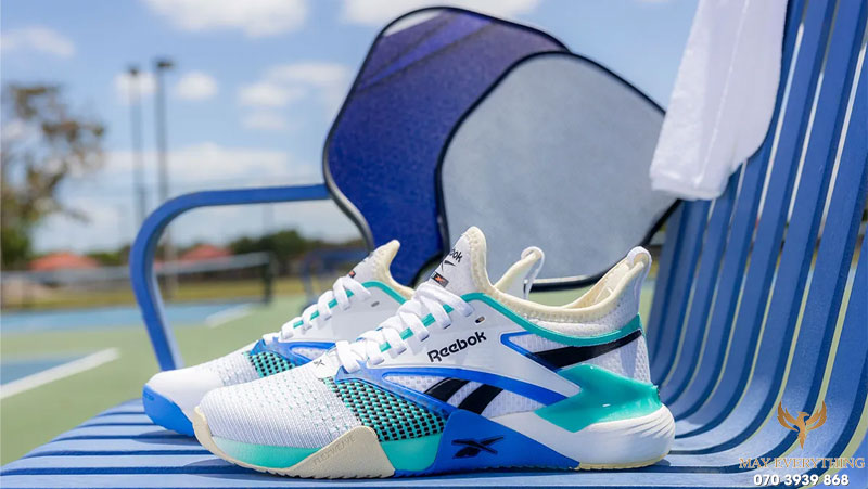 Gợi ý 10 mẫu giày pickleball nam chính hãng chất lượng, phong cách 4 Mẫu giày pickleball nam chính hãng chất lượng, phong cách