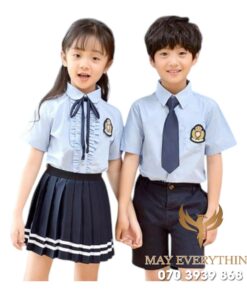 Đồng phục học sinh mầm non màu xanh nhạt in logo trường