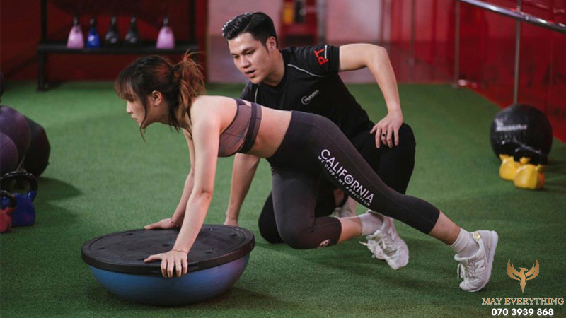 Cách chọn đồ tập gym cho nữ khoe trọn body và thu hút nhất