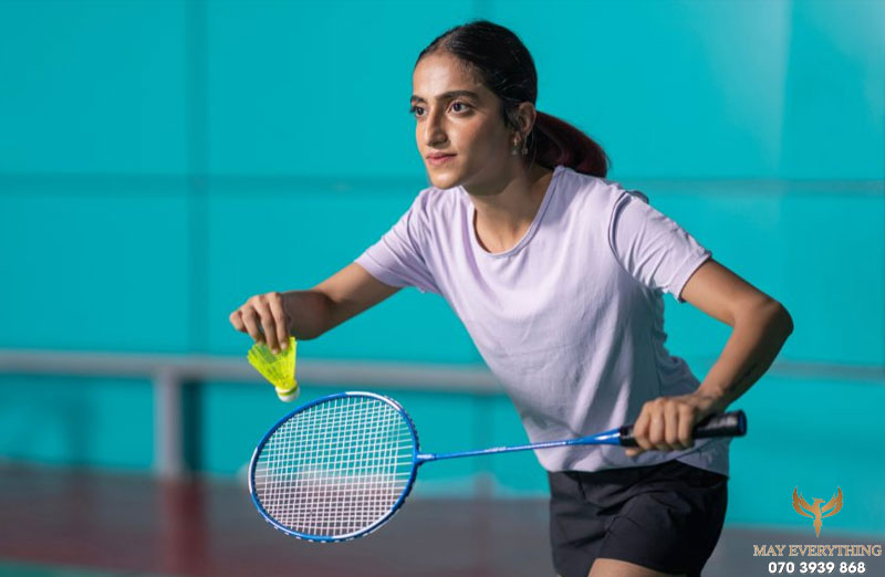 bang size ao cau long 1