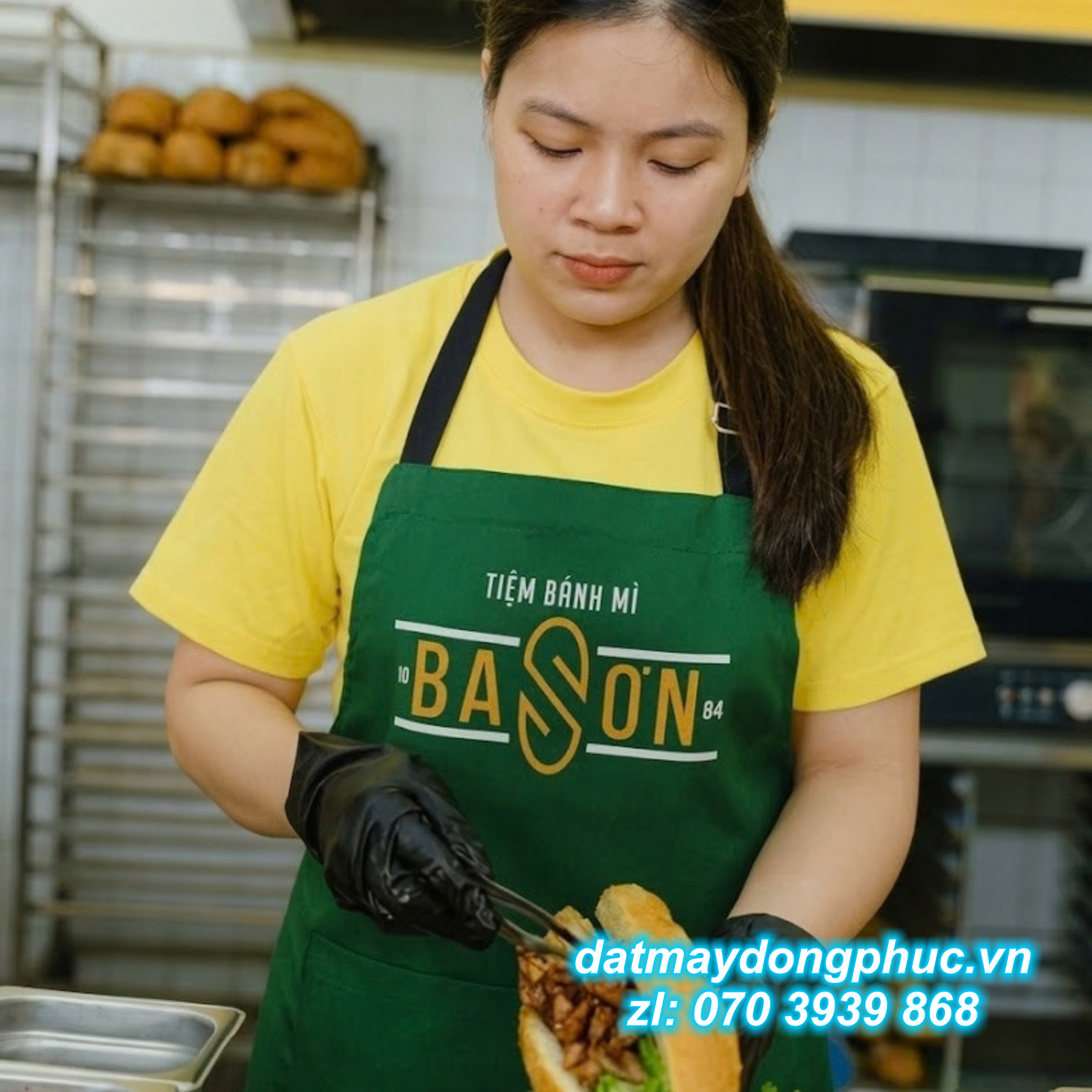 Đồng phục nhà hàng "Bánh mì Ba Sơn" Đồng phục nhà hàng "Bánh mì Ba Sơn"